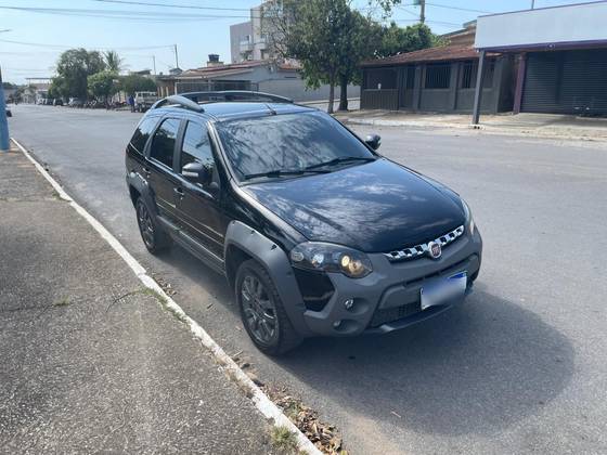 FIAT PALIO 1.8 MPI ADVENTURE WEEKEND 16V FLEX 4P MANUAL FIAT PALIO 1.8 MPI ADVENTURE WEEKEND 16V FLEX 4P MANUAL